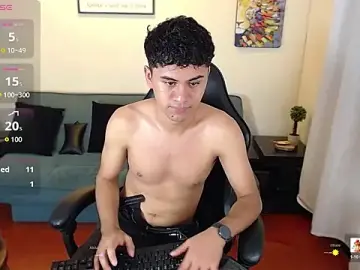 Stripchat Best Webcam of Alancum7