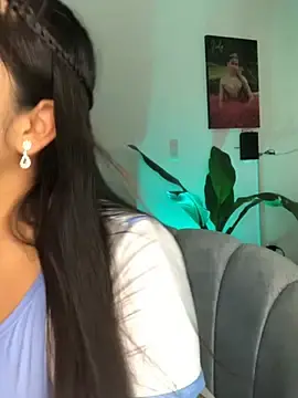 Stripchat Best Webcam of EmmaRossem