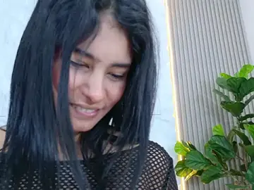 Stripchat Nude Webcam of LaurenRodriiguez