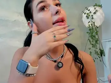 Stripchat Sex Cam of Moon_Shard