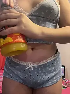 Stripchat Live Sex Cam of millyalc0ck