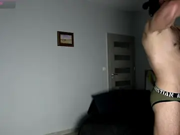 Stripchat Live Sex Cam of sashaandjonathan