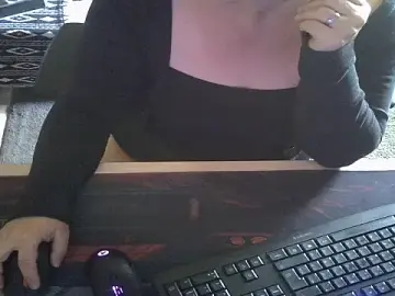 Stripchat Free Porn Cam of Silvia2277