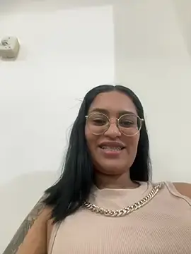 Stripchat Sex Cam of saffadinhaa