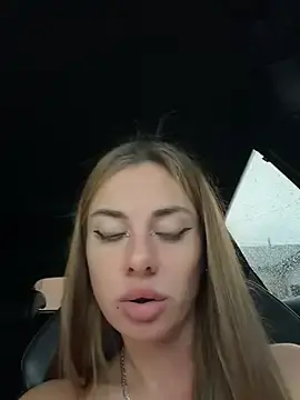 Stripchat Nude Webcam of NyxBloom