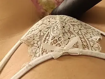Stripchat Watch Live Sex Cams of camyla23