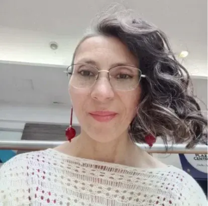 Axela_Milf