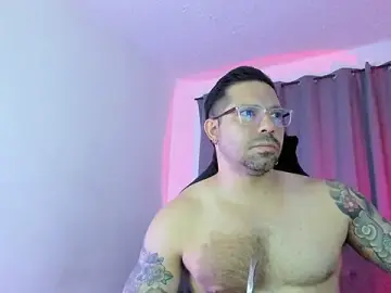 Stripchat Best Webcam of Pierre_Vidal