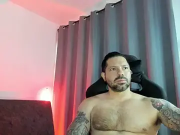 Stripchat Adult Webcams of Pierre_Vidal