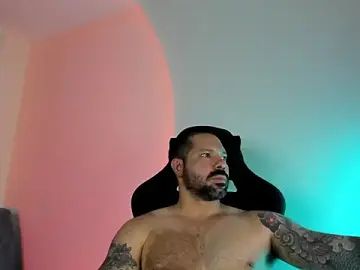 Stripchat Adult Webcams of Pierre_Vidal