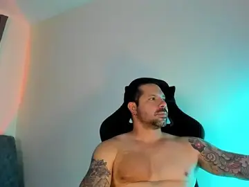Stripchat Best live sex cam show of Pierre_Vidal