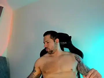 Stripchat Nude Webcam of Pierre_Vidal