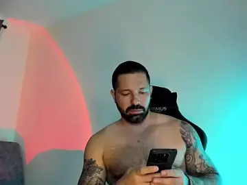 Stripchat Adult Webcam of Pierre_Vidal