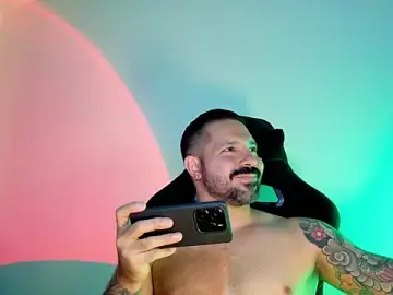 Stripchat Adult Webcams of Pierre_Vidal