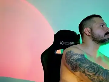 Stripchat Adult Webcam of Pierre_Vidal