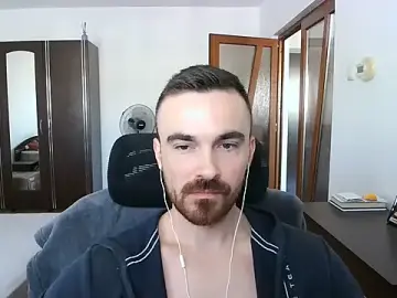 Stripchat Sex Chat of mu5clemania2