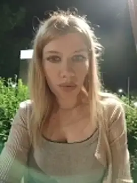 Stripchat Best Webcam of EvyLure