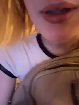 Stripchat Adult Webcam of SweetBunnyGF