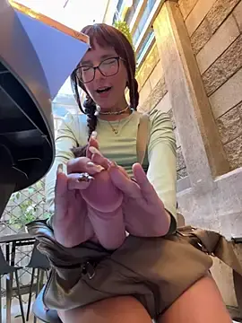 Stripchat Live Sex of SweetBunnyGF