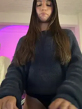 Stripchat Live Porn of aly_golden_