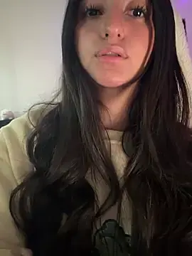Stripchat Sex Cam of aly_golden_