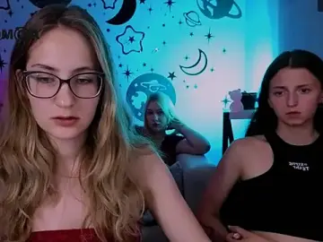 Stripchat Sex Cam of playful_sophie