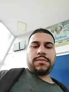 Stripchat Free Porn Cam of DGDAVASCO04