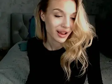Stripchat Best live sex cam show of Ella_Milla
