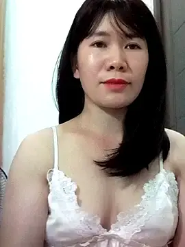 Stripchat Sex Cam of Bondgirl_9