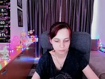 Stripchat Free Porn Cam of MiniLysii