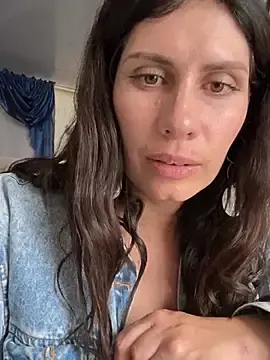 Stripchat Free Porn Cam of ALYSSON__11