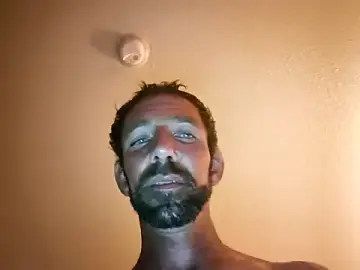 Stripchat Sex Cam of Treemandude