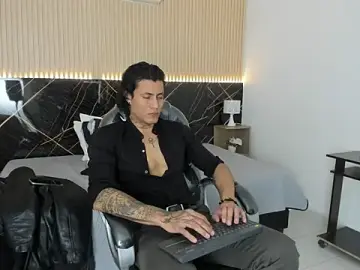 Stripchat Watch Live Sex Cams of Damian_romanoff_