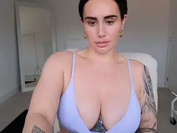 Stripchat Watch Live Sex Cams of LibbyLoveHeartx