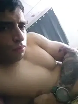 Stripchat Watch Live Sex Cams of BelloriniTR