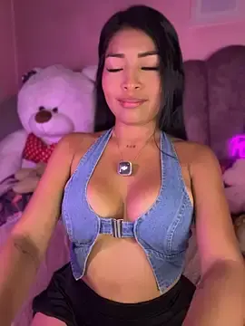 Stripchat Live Porn of Pocahontascute_33