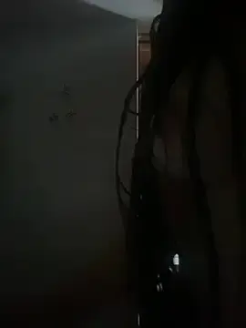 Stripchat Live Sex Cam of Mia_rivers__