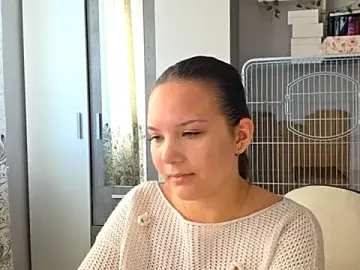 Stripchat Adult Webcam of AtticNobel