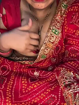 Stripchat Live Sex Cam of Hot__bhabhi_99