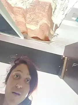 Stripchat Watch Live Sex Cams of Linda_Minda
