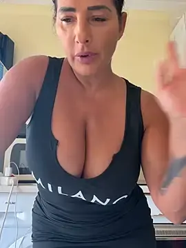Stripchat Adult Video Chat of Safia_dz