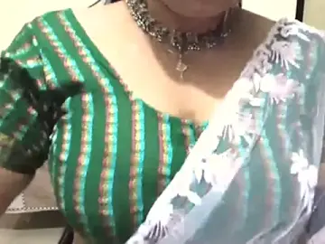 Stripchat Sex Cam of Sexy_Monalisa19