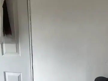 Stripchat Live Sex Cam of Bustyblondebabe32
