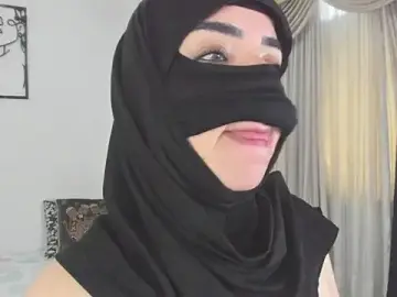 Stripchat Sex Cam of Uzra_hayed