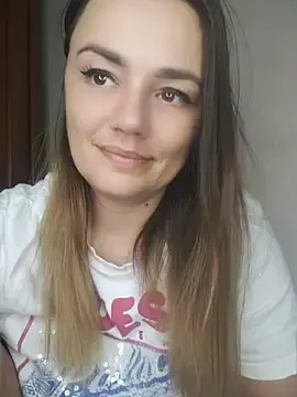 Stripchat Sex Cam of KrissSexi