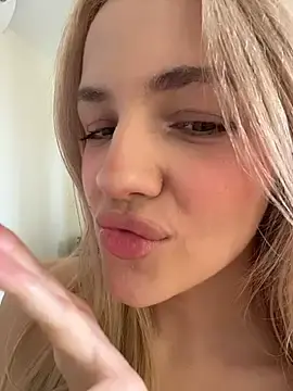 Stripchat Adult Webcams of EllaBaby18