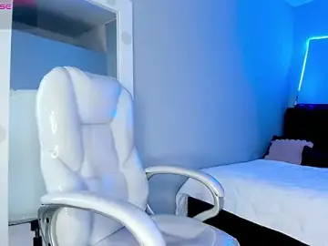 Stripchat Nude Webcam of Alex_cute77