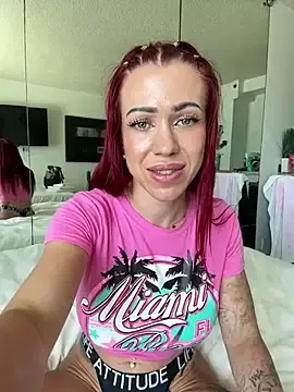 Stripchat Sex Cam of Just_Sophia_