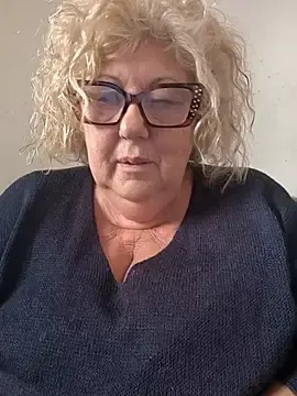 Stripchat Best live sex cam show of Merilulla