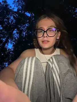 Stripchat Watch Live Sex Cams of MilliWish